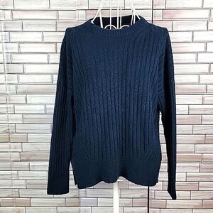 Abercrombie & Fitch Crew neck sweater Size XS